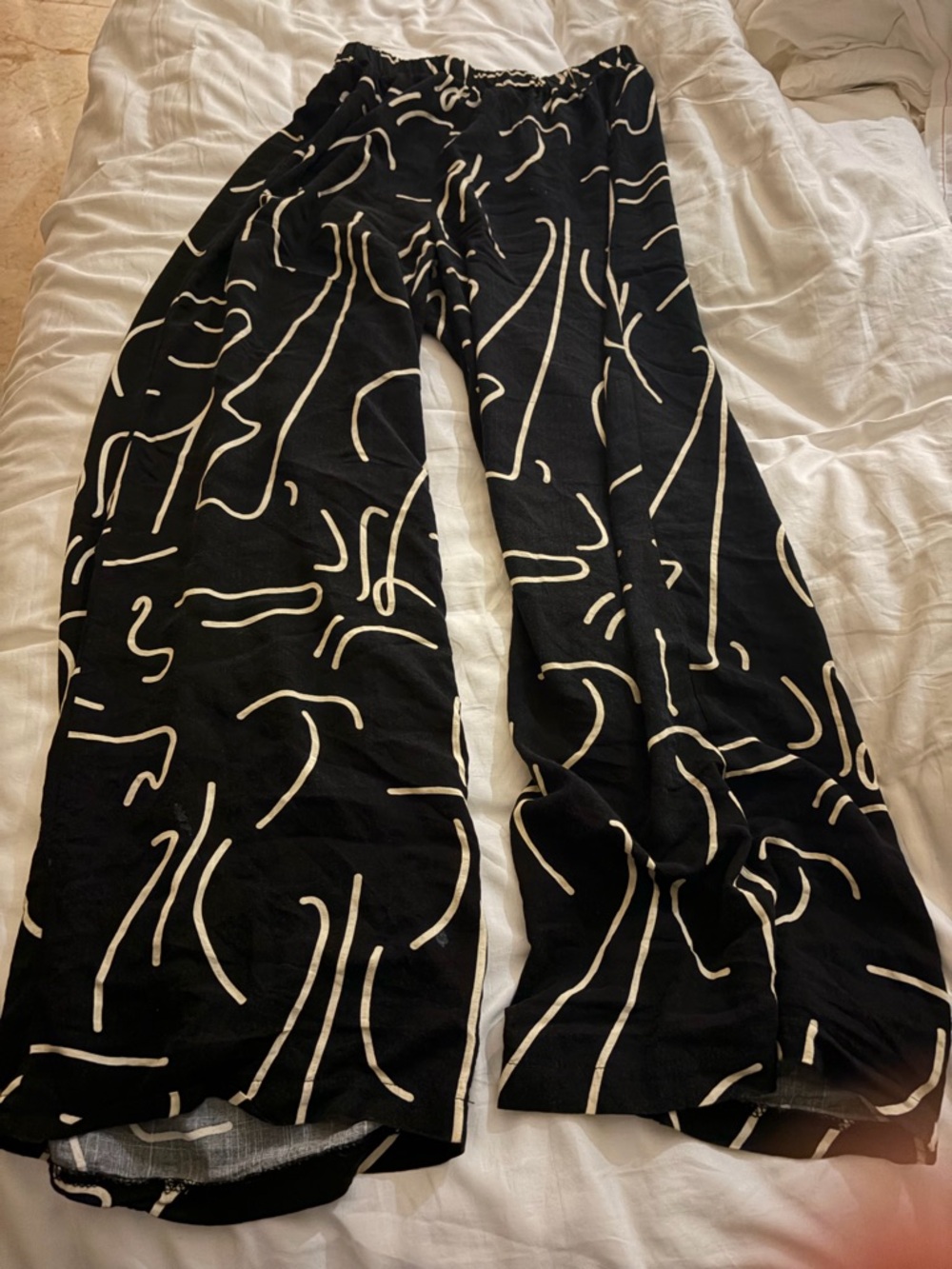 Sanctuary Matching Set Black with Cream Stripes - Picture 6 of 6